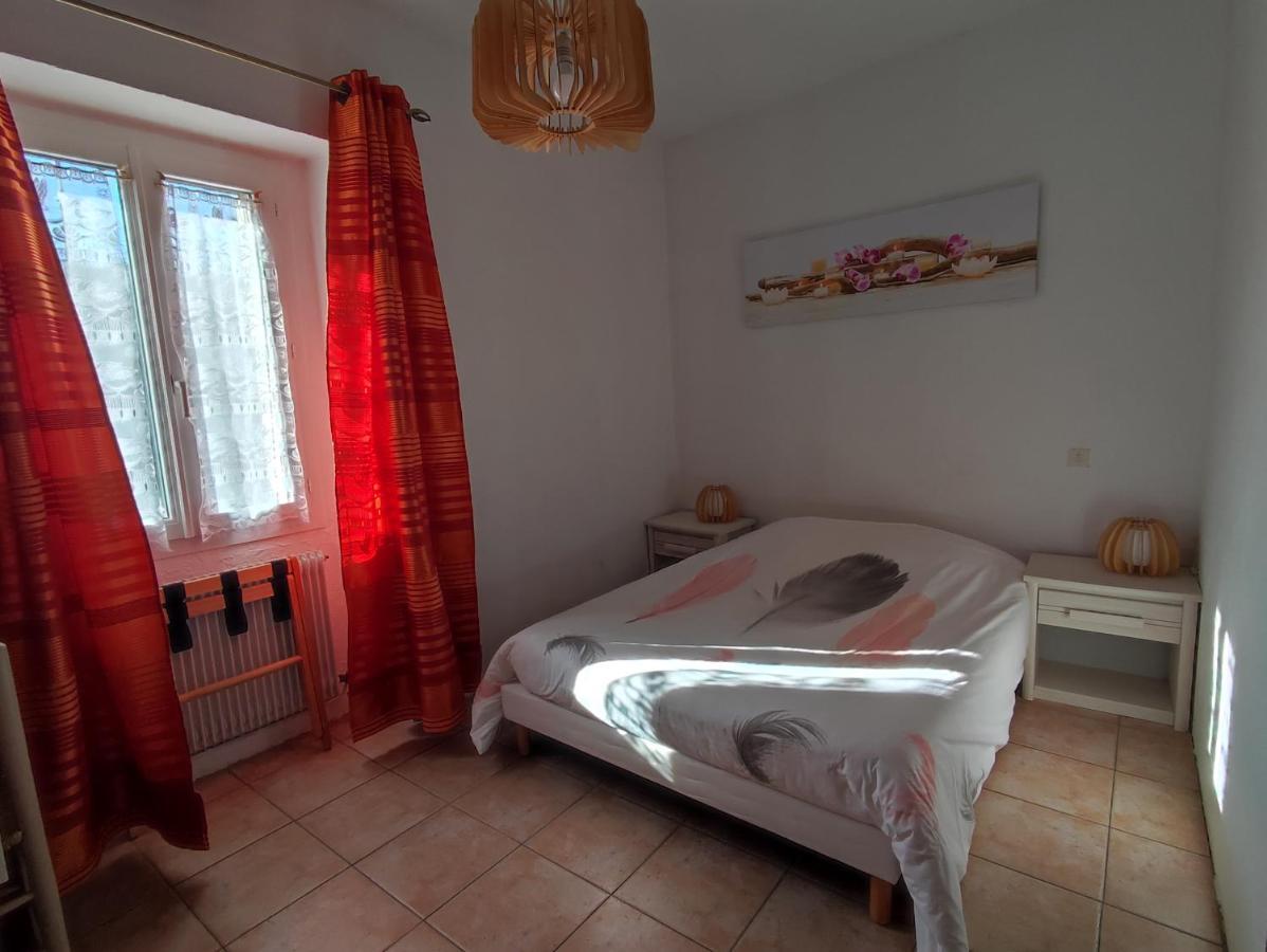 Auberge Lou Jas Soleilhas Eksteriør bilde