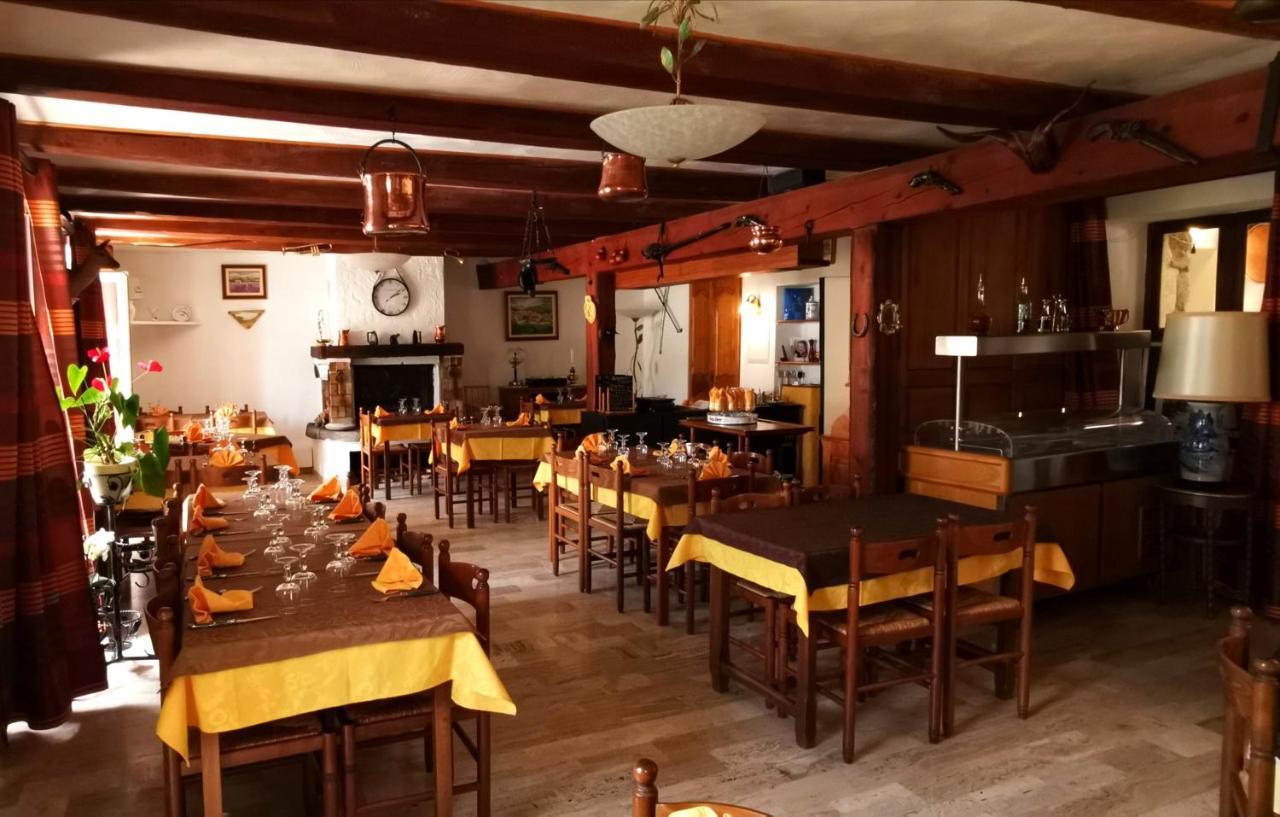 Auberge Lou Jas Soleilhas Eksteriør bilde