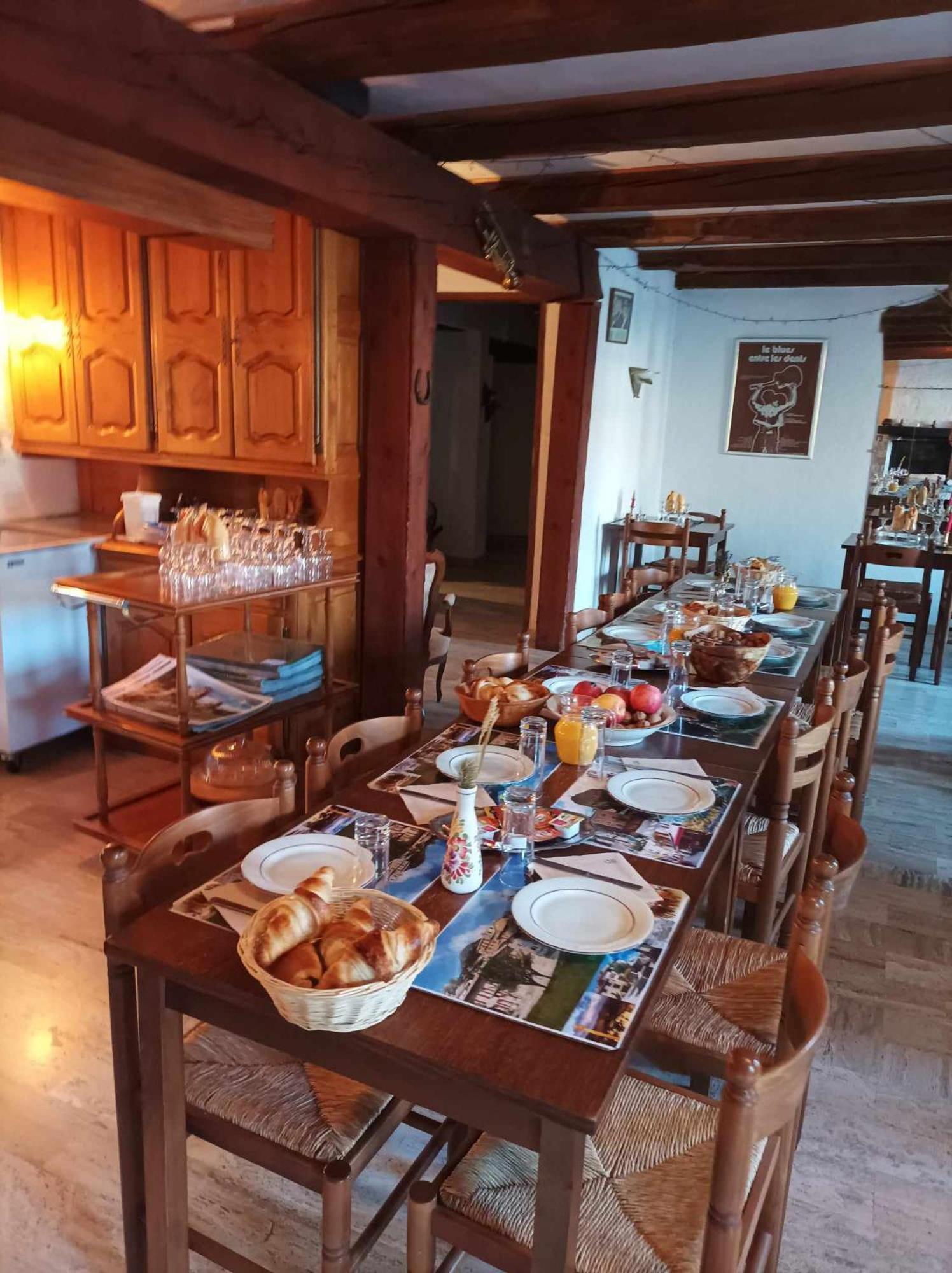 Auberge Lou Jas Soleilhas Eksteriør bilde